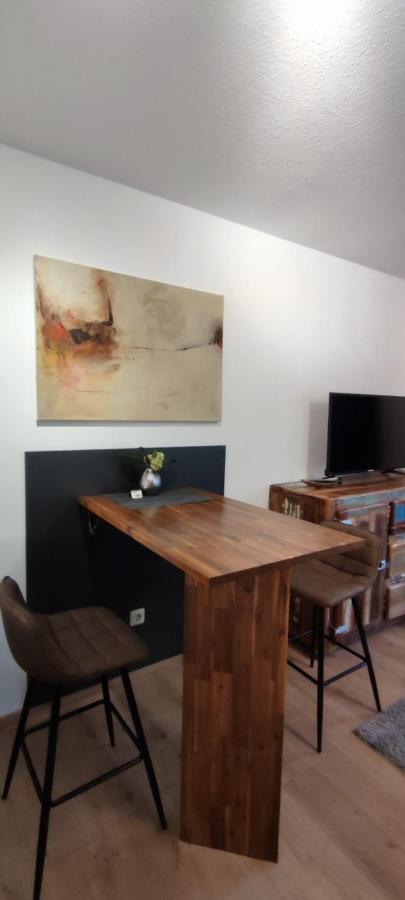 1 Mit Terrasse Und Pkw-stellplatz Leverkusen